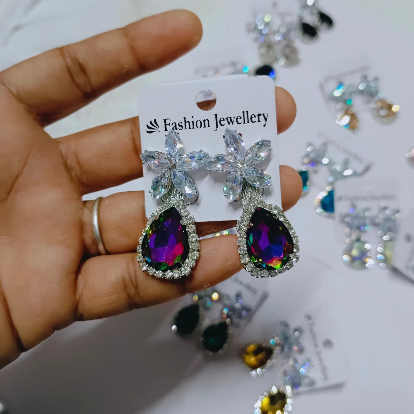 AD with glass stones hanging earrings | Ad with glass stones Earrings